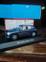 Mercedes Benz EQA